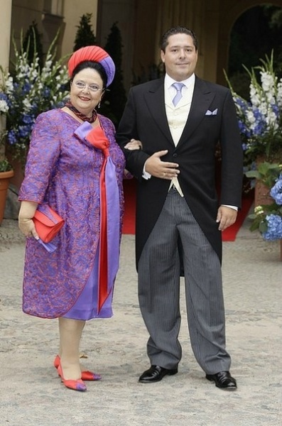 Кавалер Мальтийского ордена Мария Романова и её сын - лженаследник российского престола Георгий Гогенцоллерн